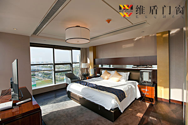 眼見為實(shí)，正品維盾門窗必須長這樣！